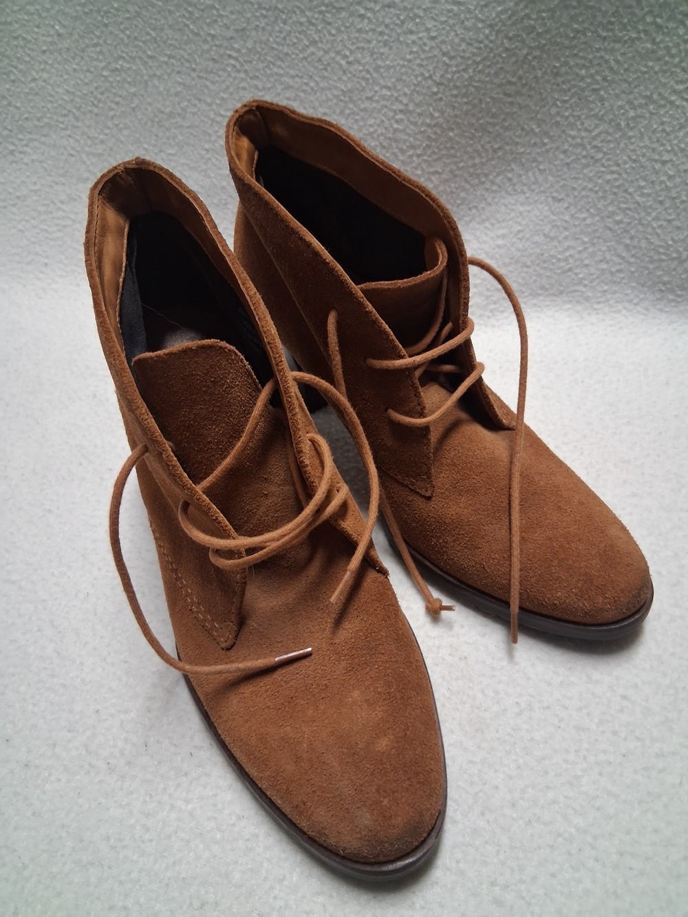 L.L. Bean Chestnut Brown Suede Lace-Up Ankle Boots